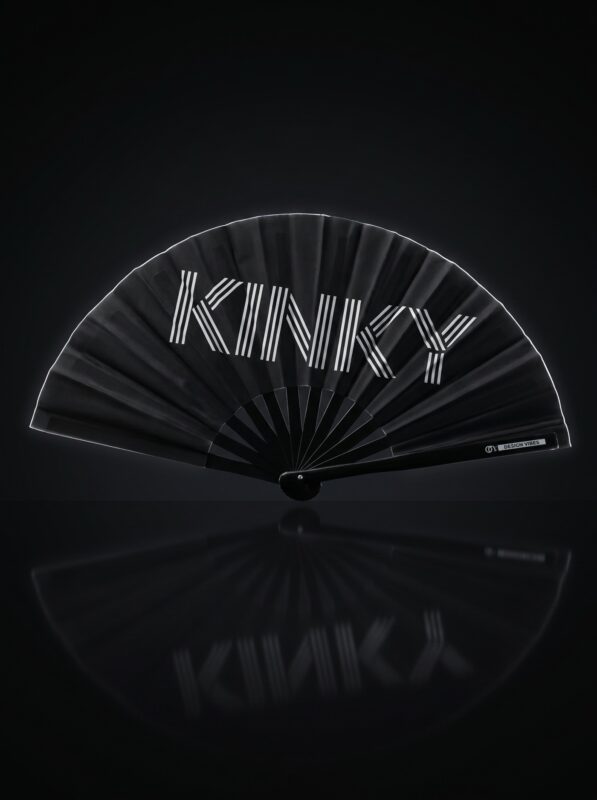 Festival Fan "KINKY" en noir - Rave & Pride Statement