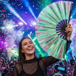 Festival Fan Holographique Vert – accessoire iridescent Rave – Affichage 4