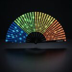 Festival Fan Noir avec des points arc-en-ciel – Rave & Pride – Affichage 1