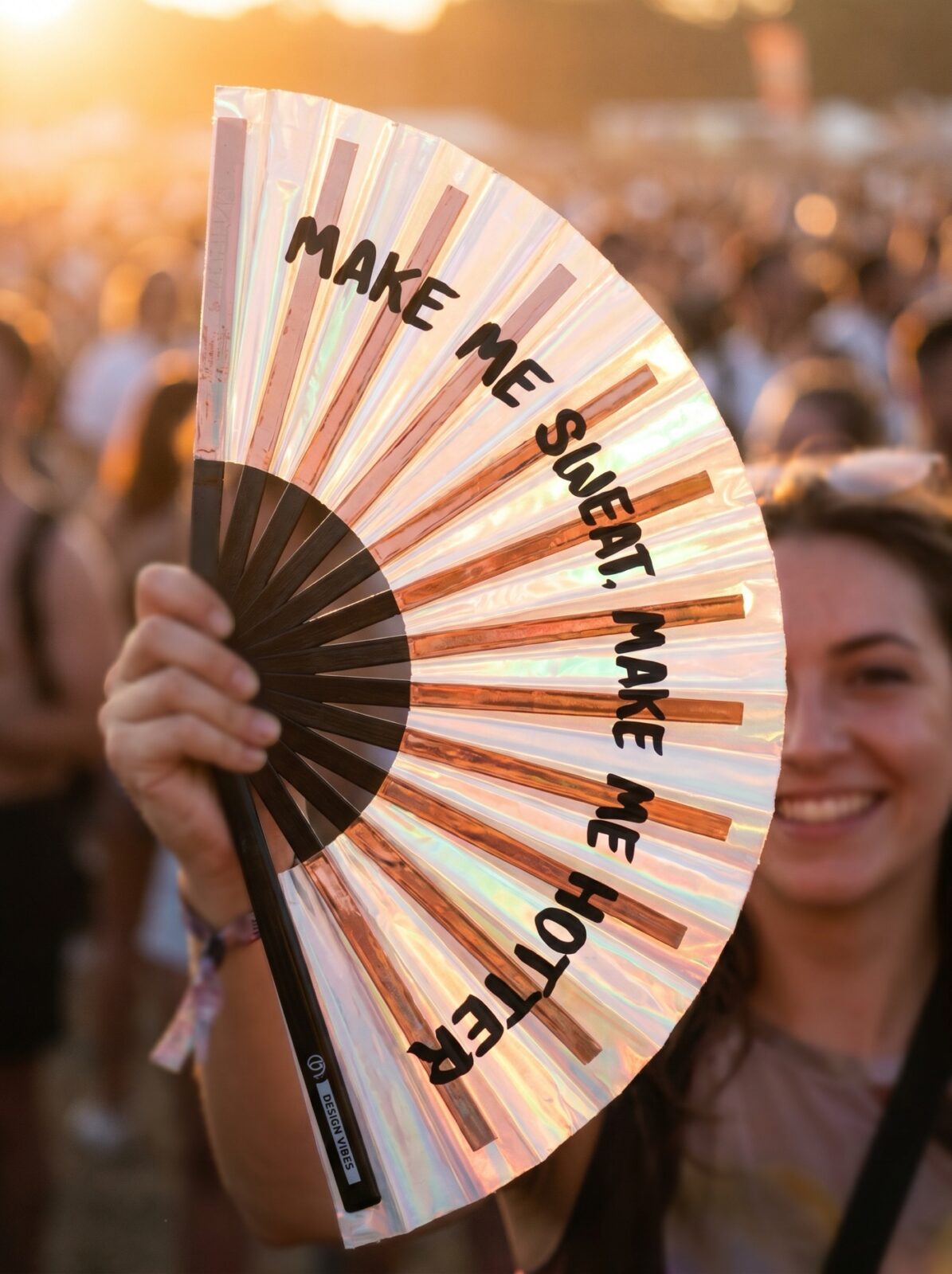 Festival Fan « MAKE ME SWEAT » holographique or rose – Rave – Affichage 3