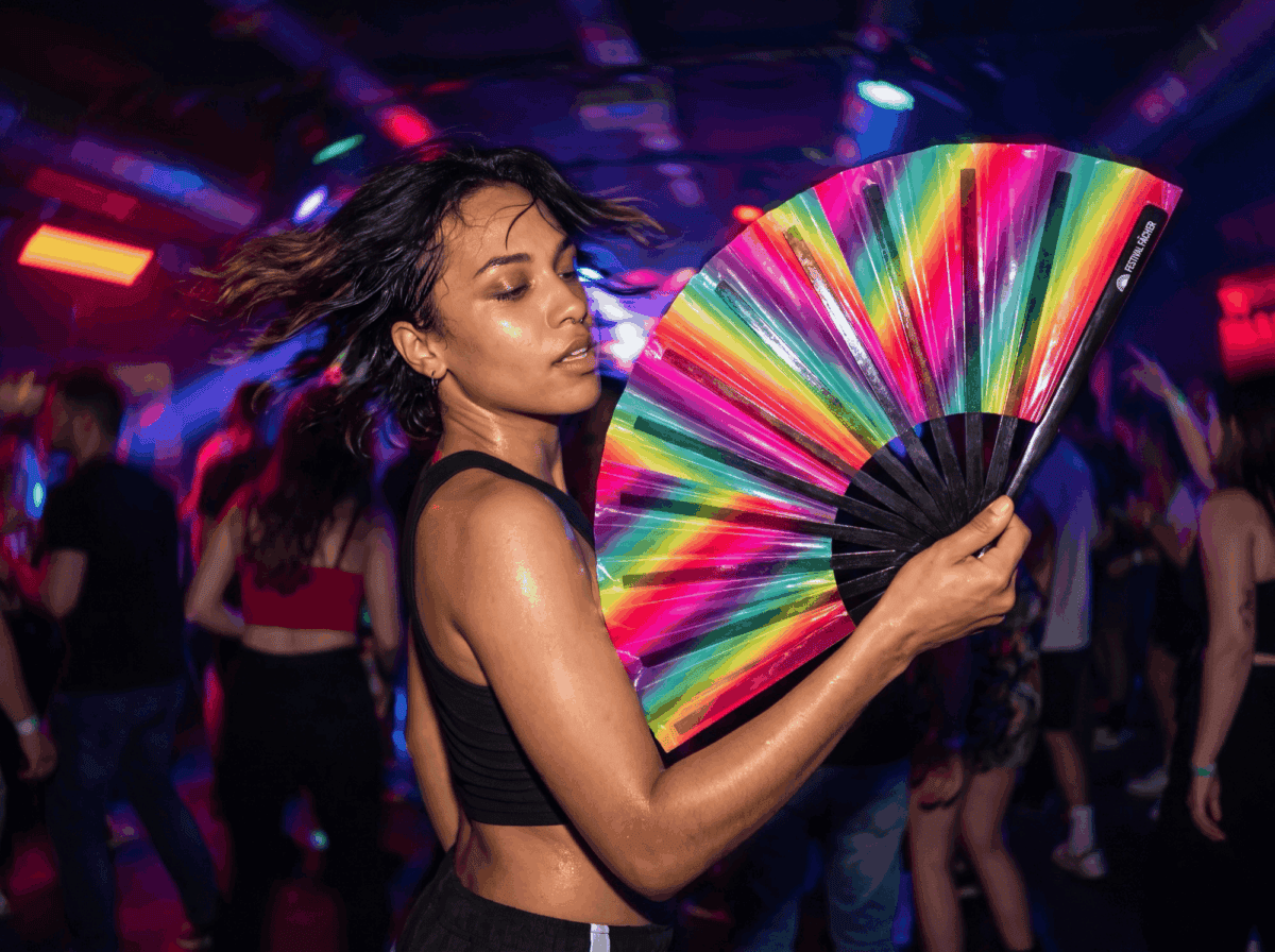 Festival Fans transparents avec des bandes arc-en-ciel pour la Pride et la CSD, Affichage 2