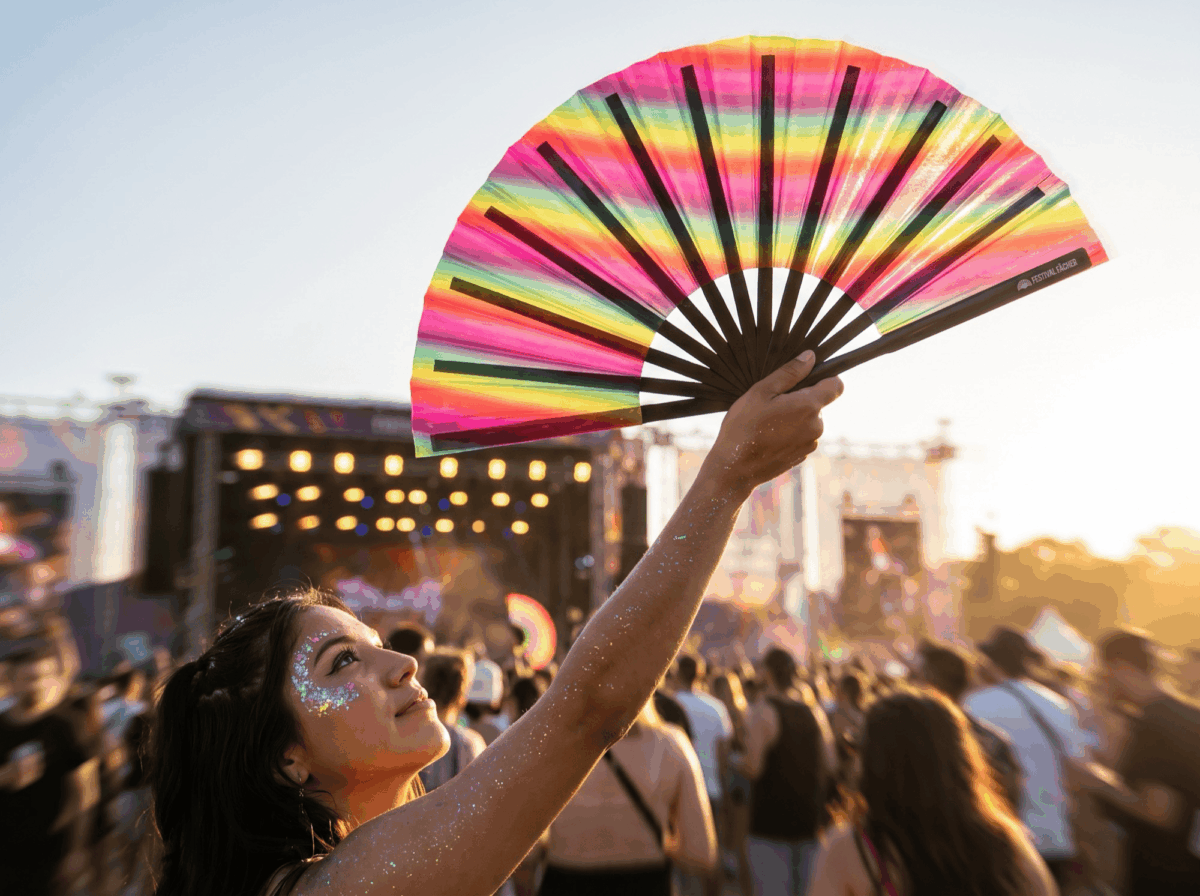 Festival Fans transparents avec des bandes arc-en-ciel pour la Pride et la CSD, Affichage 3