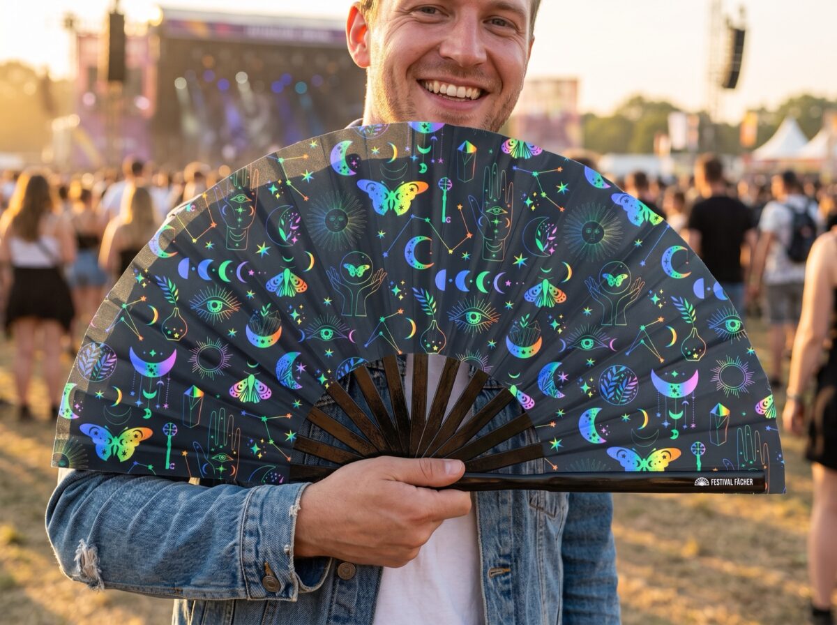 Festival Fan « Lune & Papillons arc-en-ciel » sur fond noir, pour les festivals et le style bohème, Affichage 3